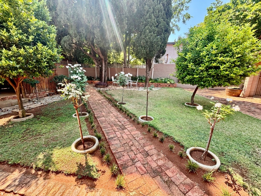 4 Bedroom Property for Sale in Wilkoppies North West